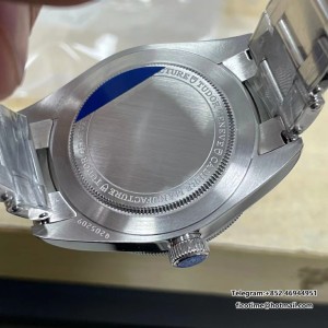 ZF A2836 Black Bay BB58 39mm Blue Dial SS Bracelet - Image 7