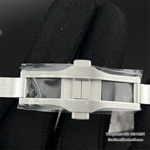 Santos Medium 35mm Green Dial SS Bracelet BVF A9015 - Image 7