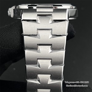 PPF A1226SC Overseas 42mm 47040 Black Dial SS Bracelet - Image 5