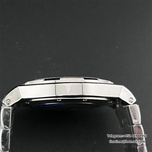 PPF A1226SC Overseas 42mm 47040 White Dial SS Bracelet - Image 3