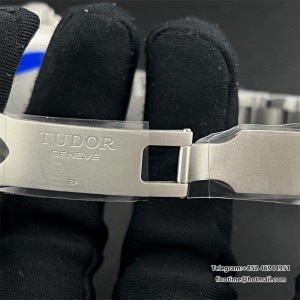 ZF A2824 Pelagos Titanium 39mm M25407N TI/TI Black Dial V3 - Image 6