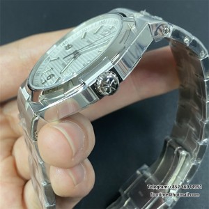 Overseas 47040 42mm SS/SS White/Stk MKSF MY9019 - Image 9