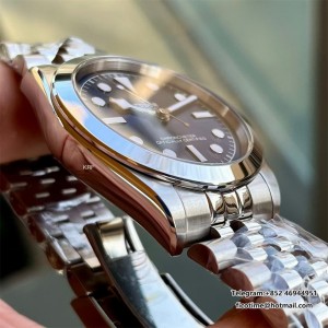 Heritage Black Bay 39mm KRF Blue Dial SS Bracelet A2824 - Image 4