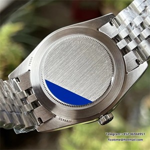ZF A2824 Lagoon Black Bay BB54 37mm  Blue Dial SS Bracelet - Image 4