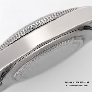 ZF A2824 Black Bay BB54 37mm Black Dial Jubilee Bracelet - Image 8
