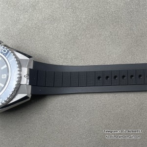 Planet Ocean 600M Blue Ceramic Black Dial on Black Rubber VS+F A8800 - Image 3