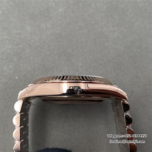 DayDate 40 228235 VSF 1:1 Best Edition Green Roman Dial on President Bracelet VS3255 - Image 4