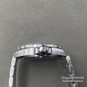 Tag F1 Swiss quartz 41mm black dial - Image 3