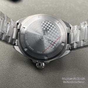 Tag F1 Swiss quartz 41mm blue dial - Image 8
